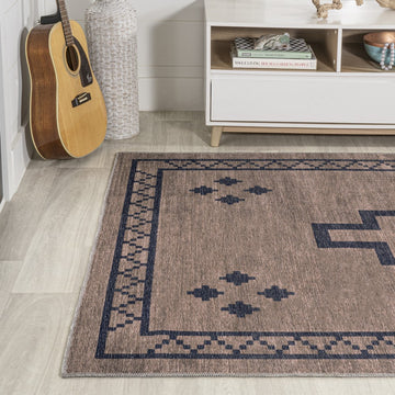 Korsa Geometric Medallion Machine-washable Area Rug